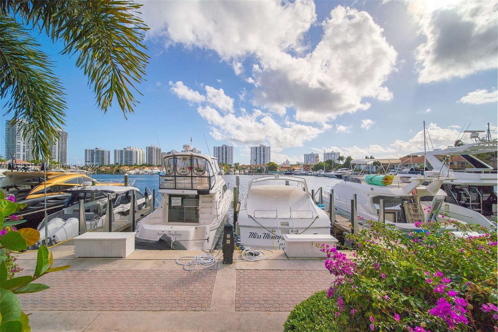 PORTSVIEW @ THE WATERWAYS - Residential
