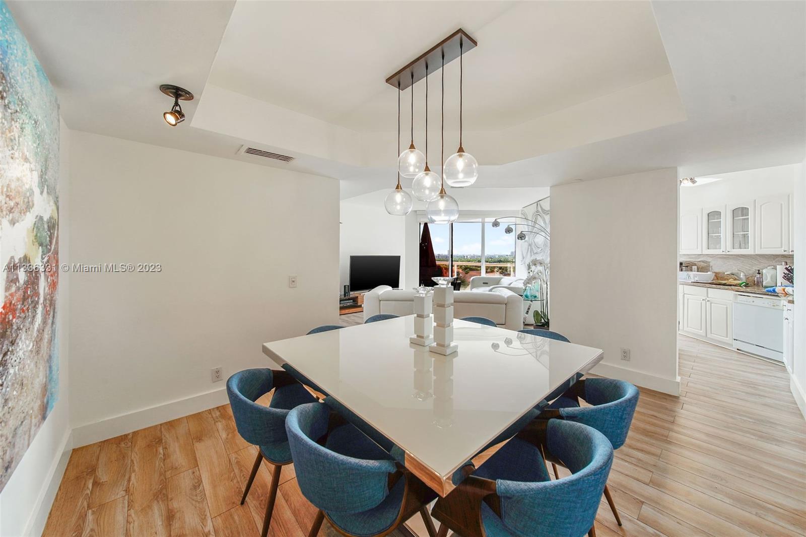 PORTSVIEW @ THE WATERWAYS - Residential