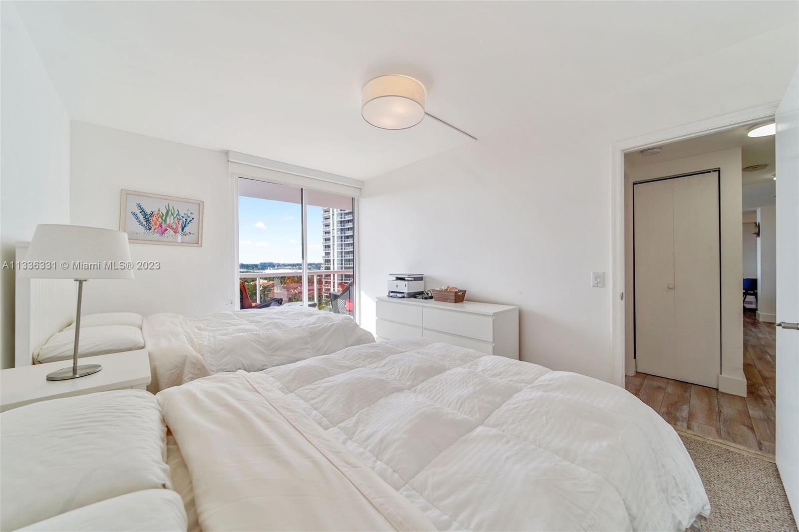 PORTSVIEW @ THE WATERWAYS - Residential