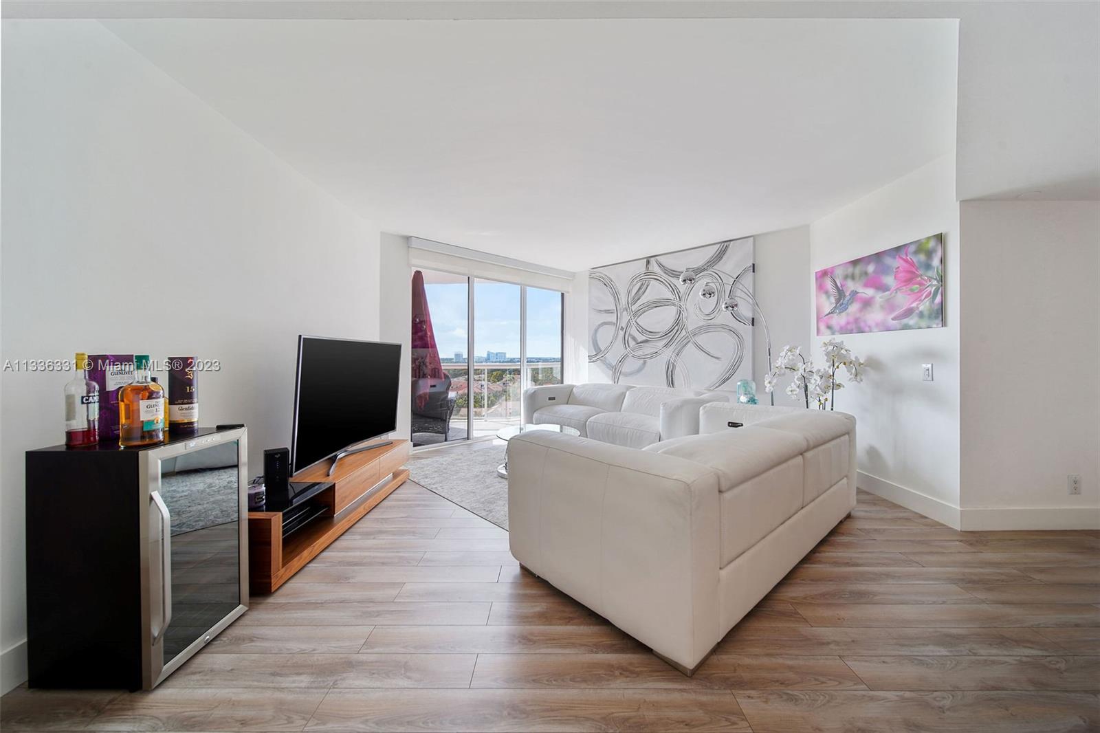 PORTSVIEW @ THE WATERWAYS - Residential