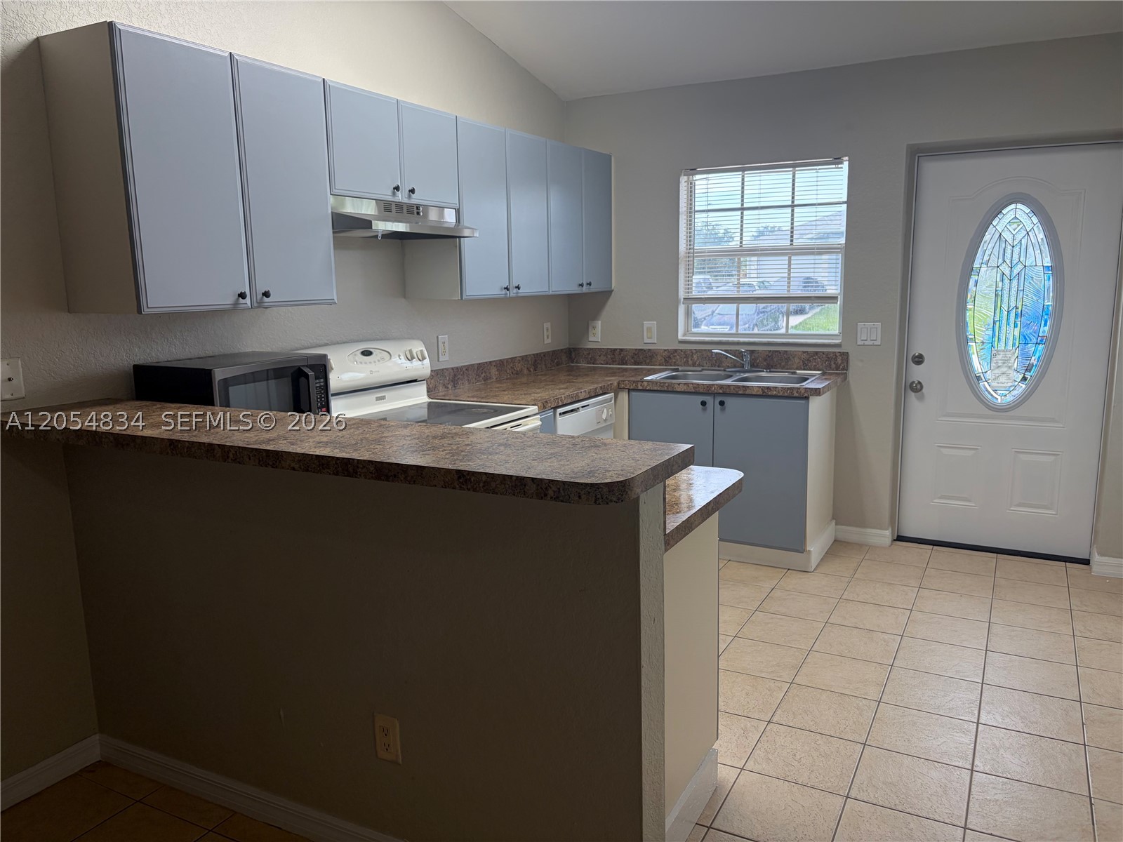 Lehigh Acres - Residential Lease