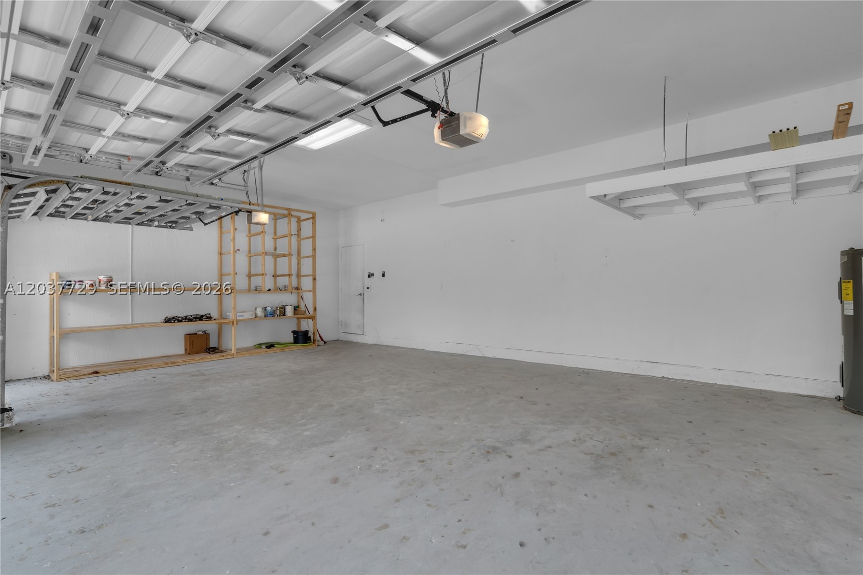 SILVER LAKES PHASE III - Residential