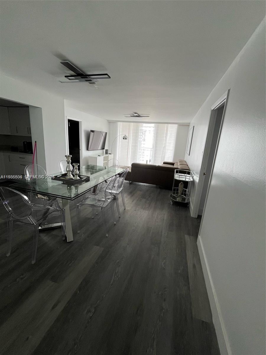 DEL PRADO MARINA - Residential