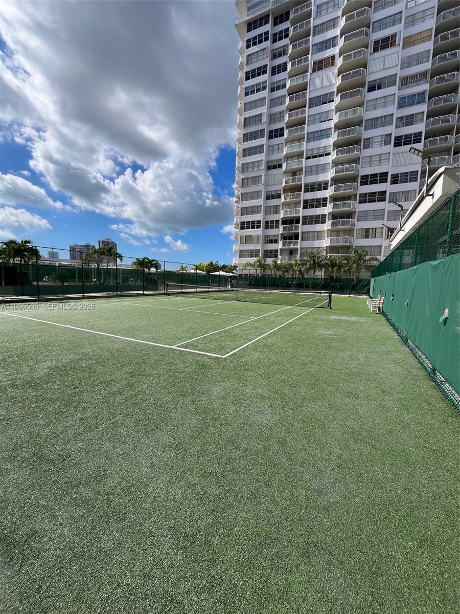 DEL PRADO MARINA - Residential