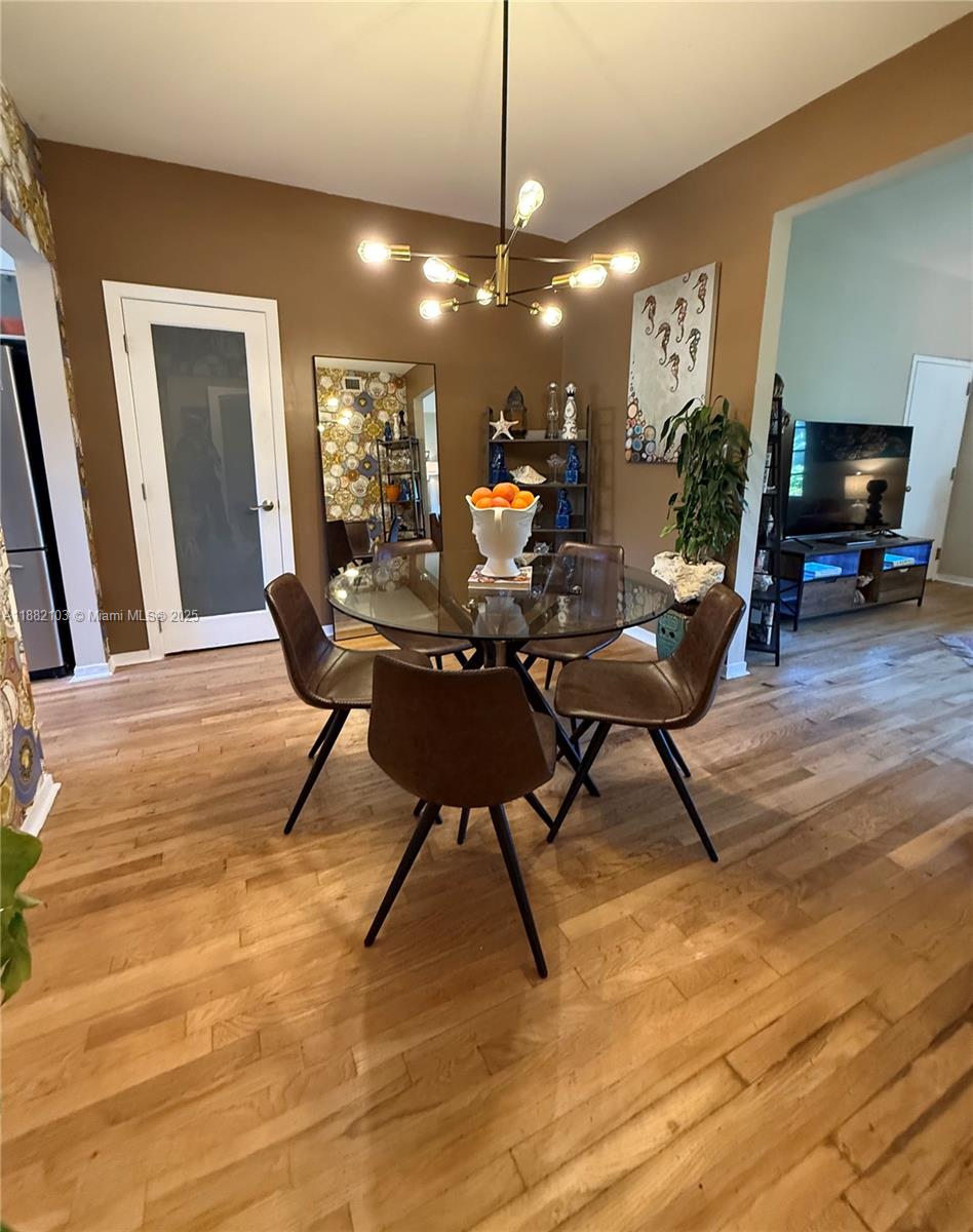 MICHIGAN PLACE CONDO - Residential