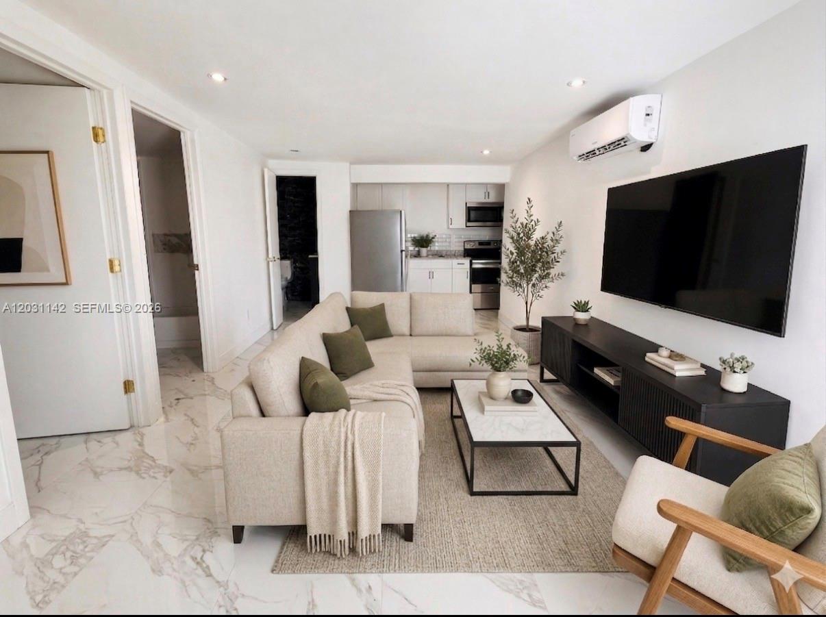 CENTRAL GOLF SEC OF HOLLY - Residential Lease