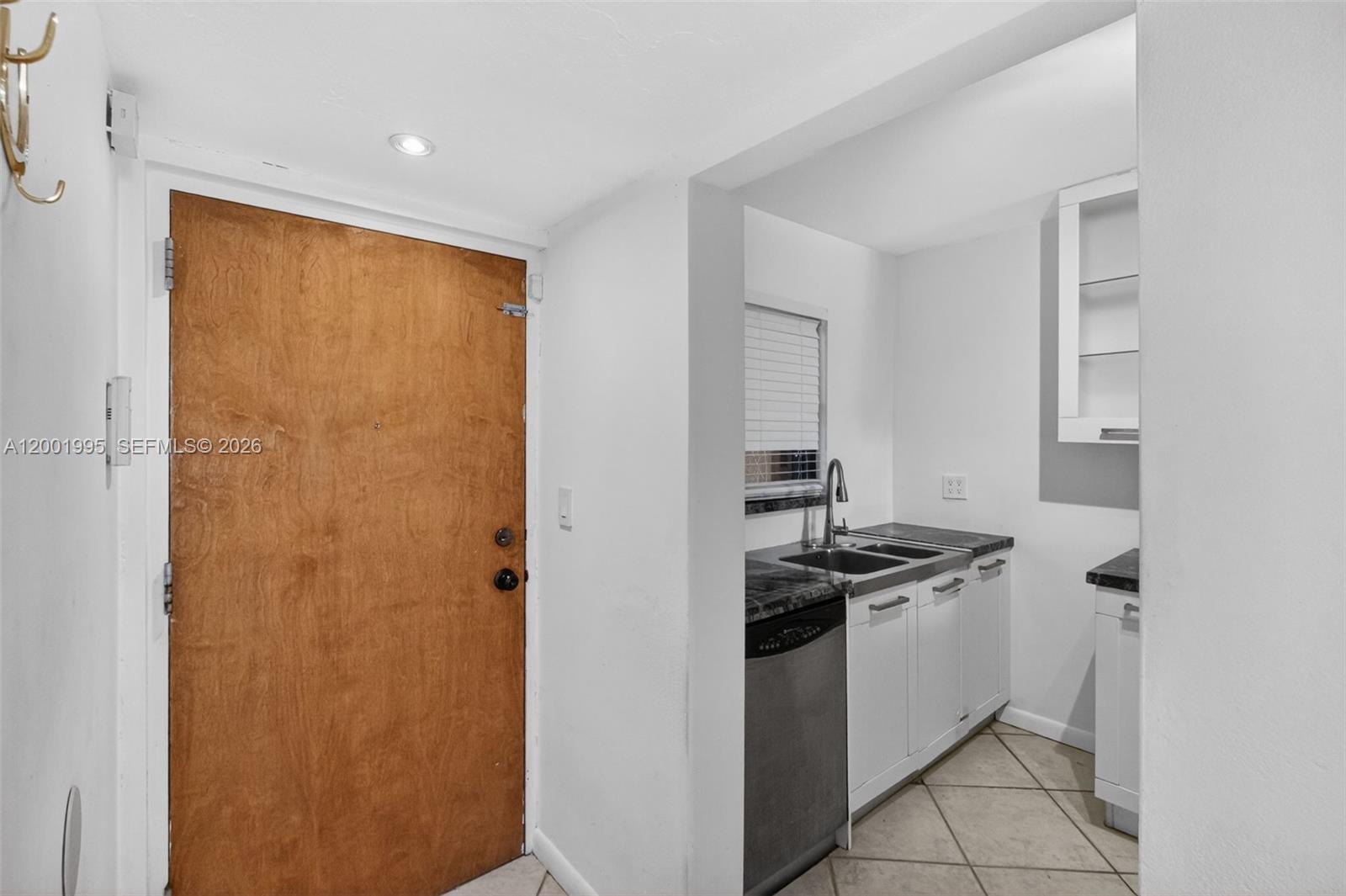 LINCOLN WEST GARDENS CONDO - Residential