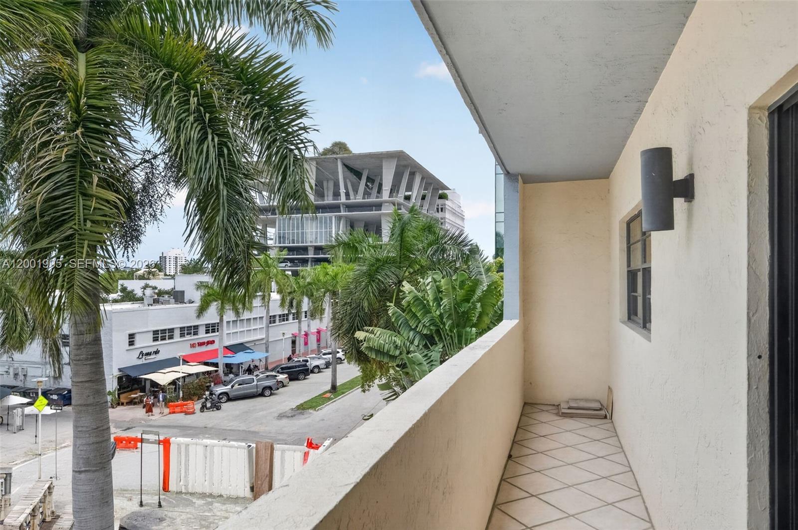 LINCOLN WEST GARDENS CONDO - Residential