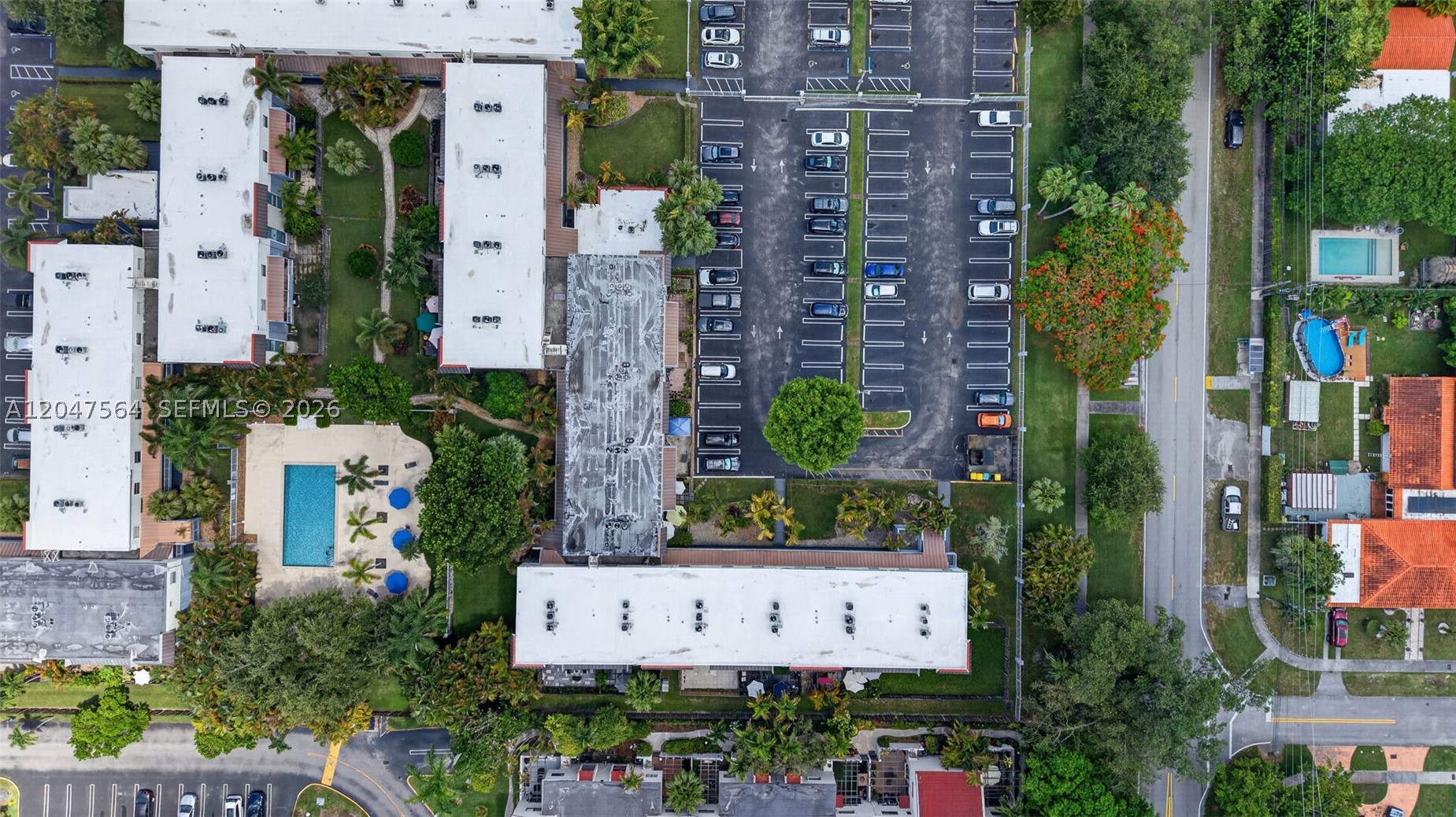 SUNWOOD CONDO - Residential