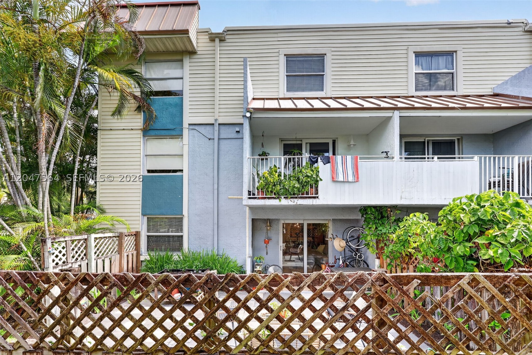 SUNWOOD CONDO - Residential