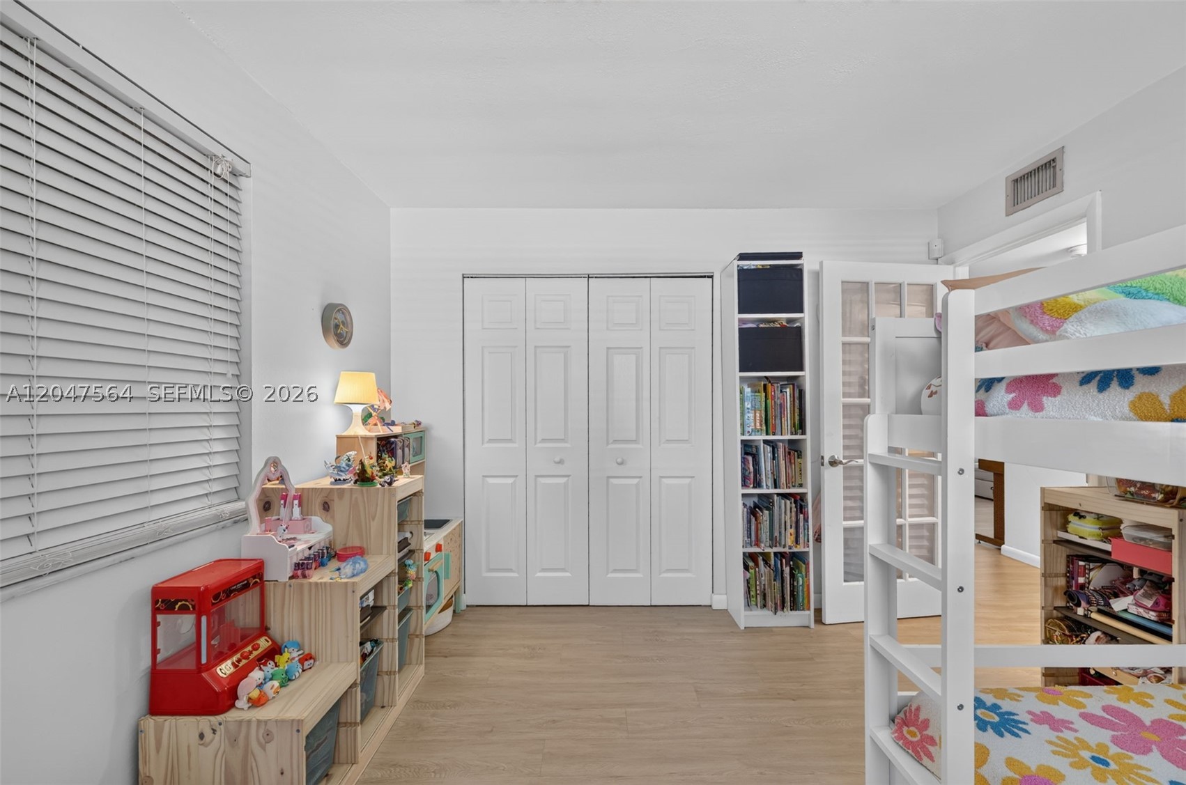 SUNWOOD CONDO - Residential