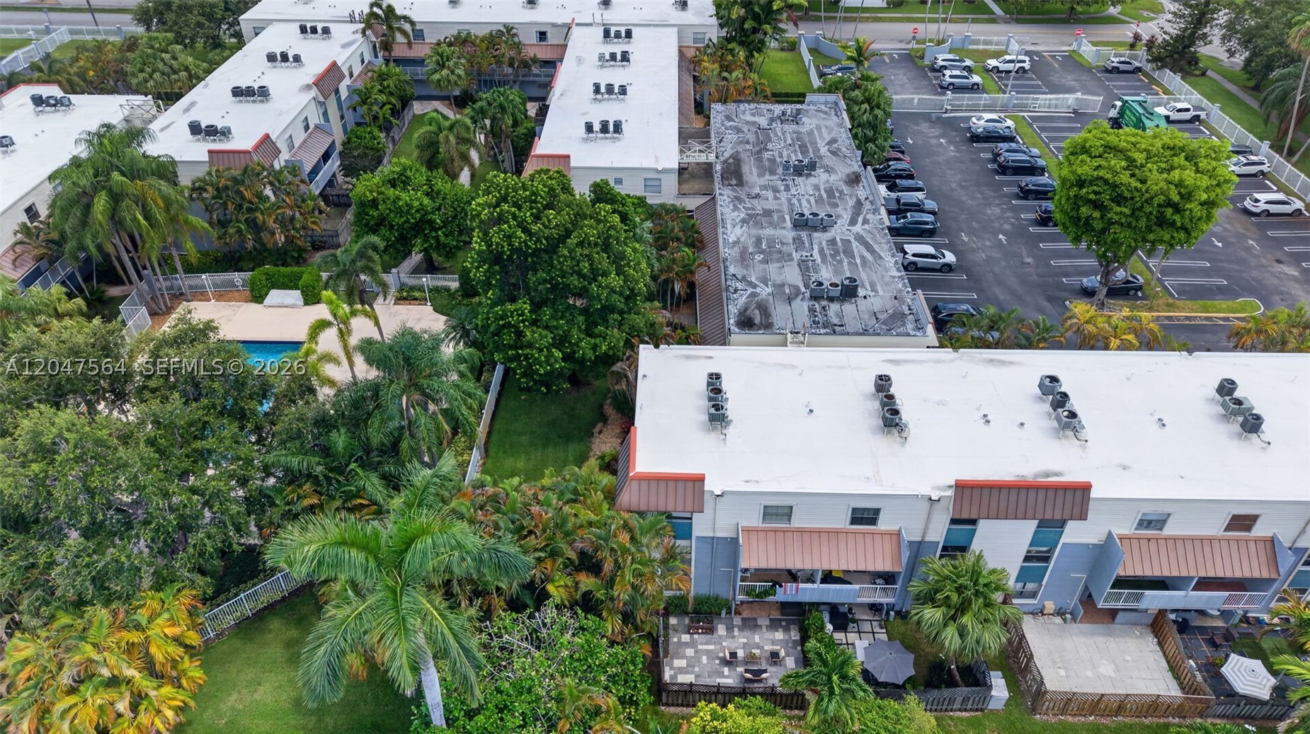 SUNWOOD CONDO - Residential