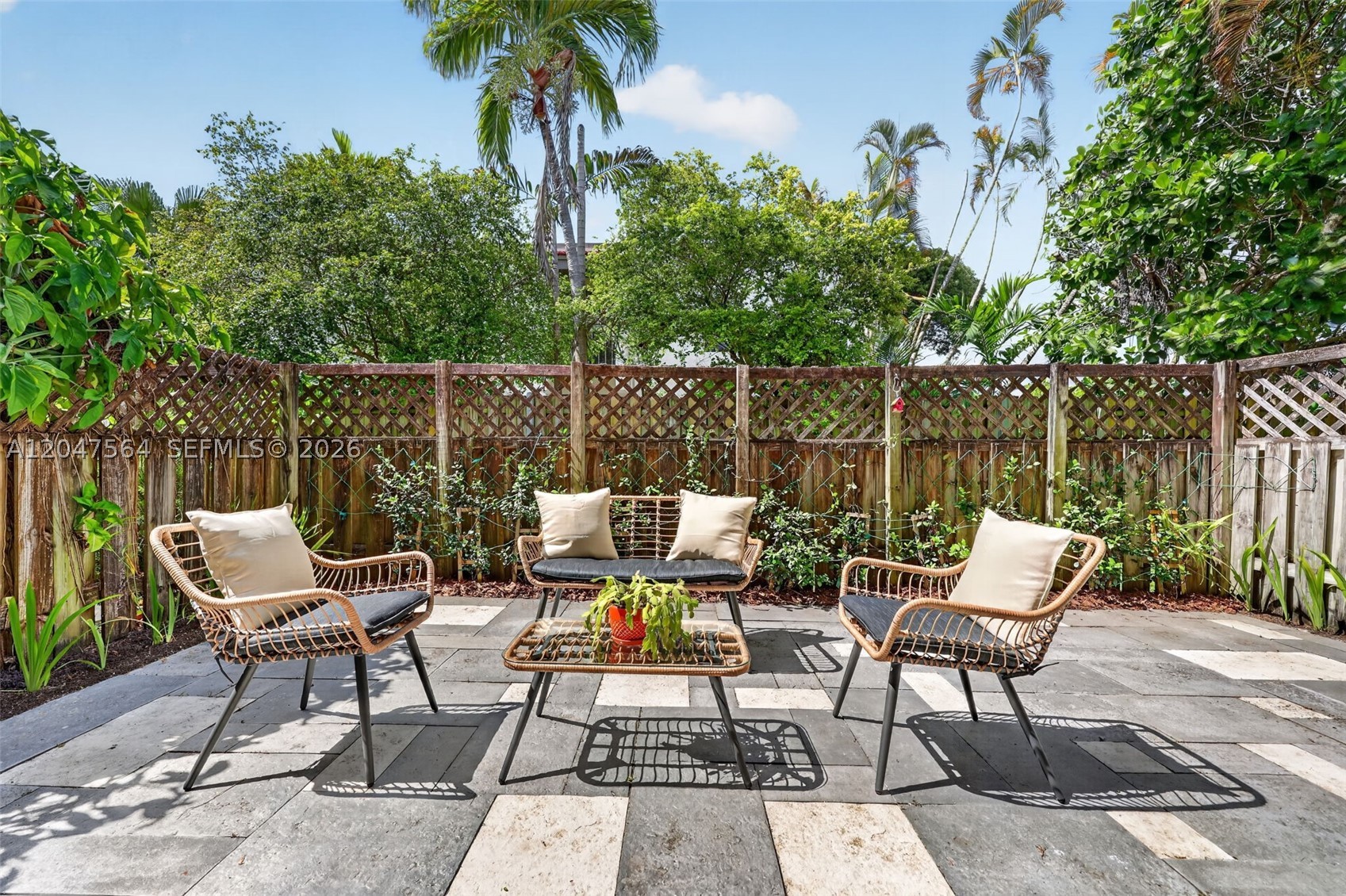 SUNWOOD CONDO - Residential