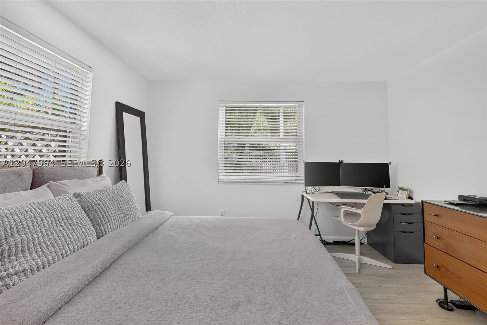 SUNWOOD CONDO - Residential