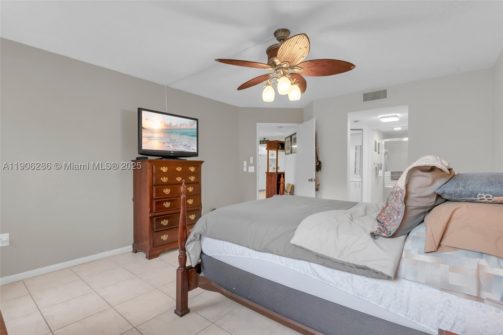PLYMOUTH AT CENTURY VILLA - Residential