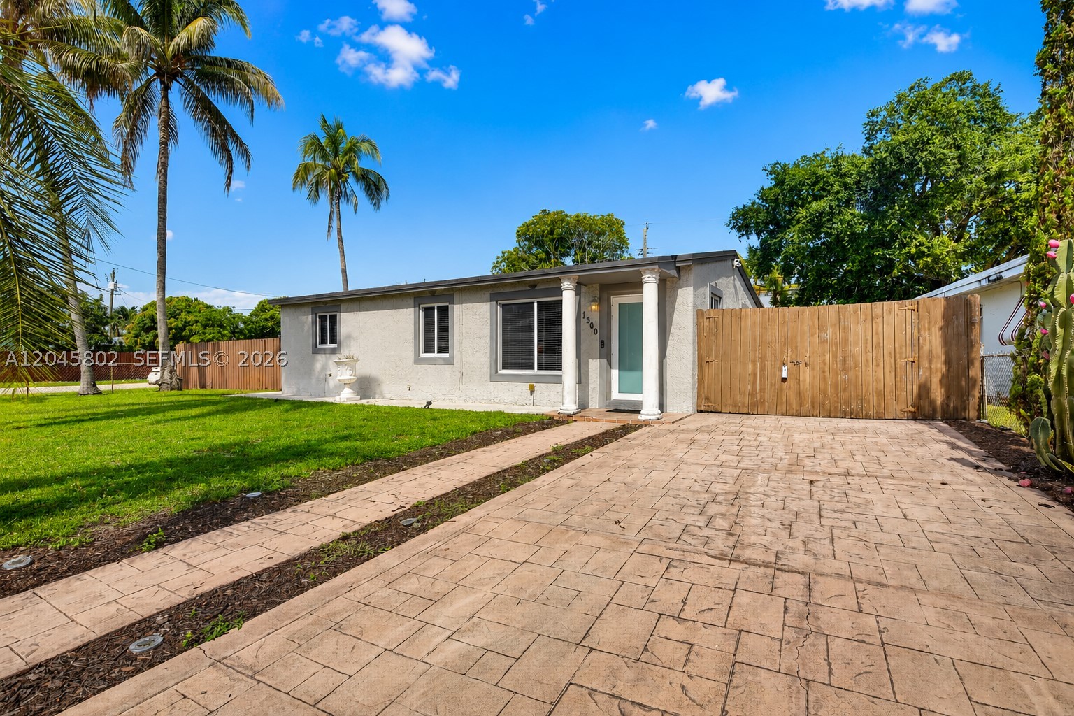 BOULEVARD HEIGHTS SEC 4 - Residential