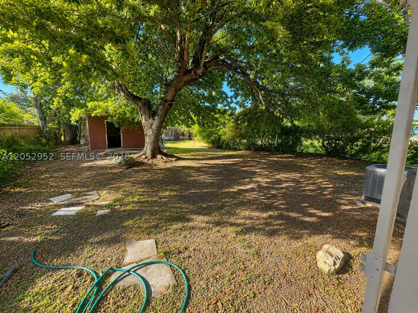 PALM AVE HEIGHTS - Residential Lease