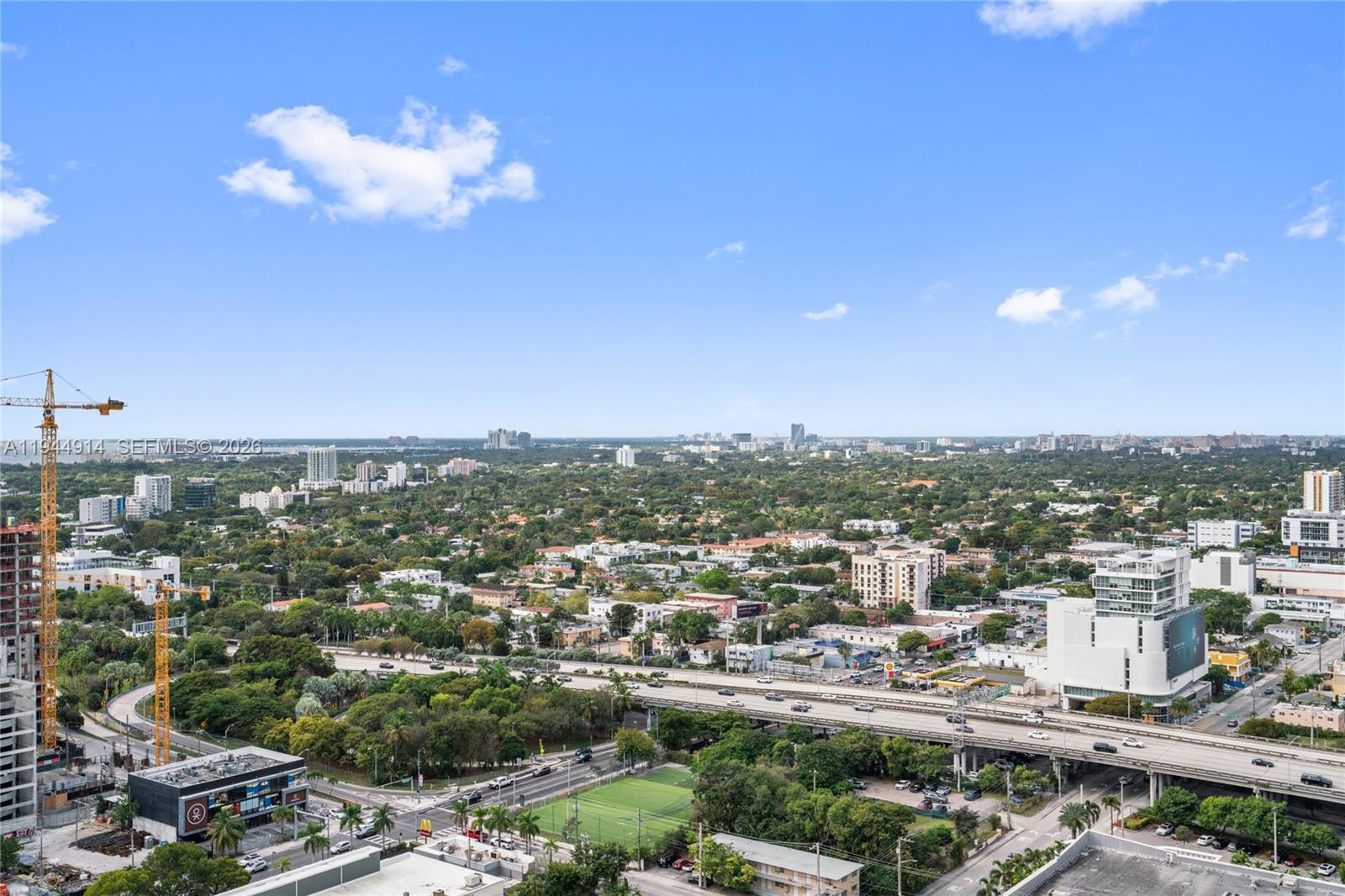LATITUDE ON THE RIVER CON - Residential