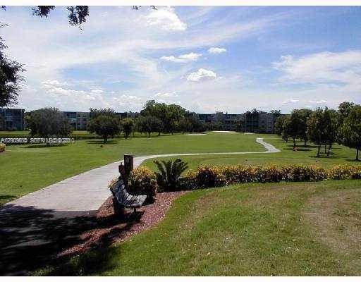 CONDO 27 OF WHITEHALL CON - Residential