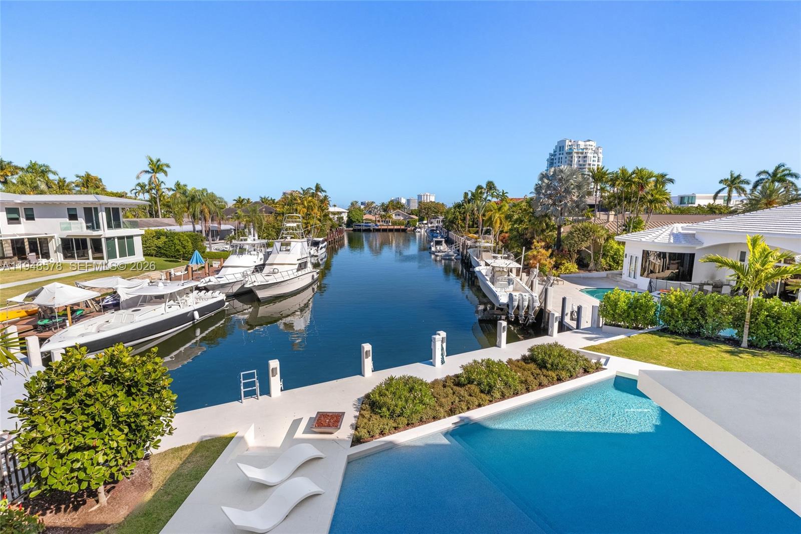 ISLA BAHIA - Residential