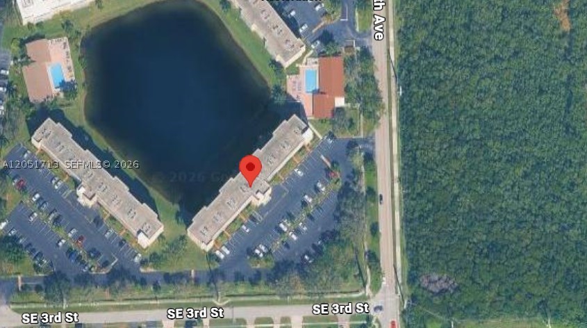 MEADOWBROOK LAKES VIEW CO - Residential