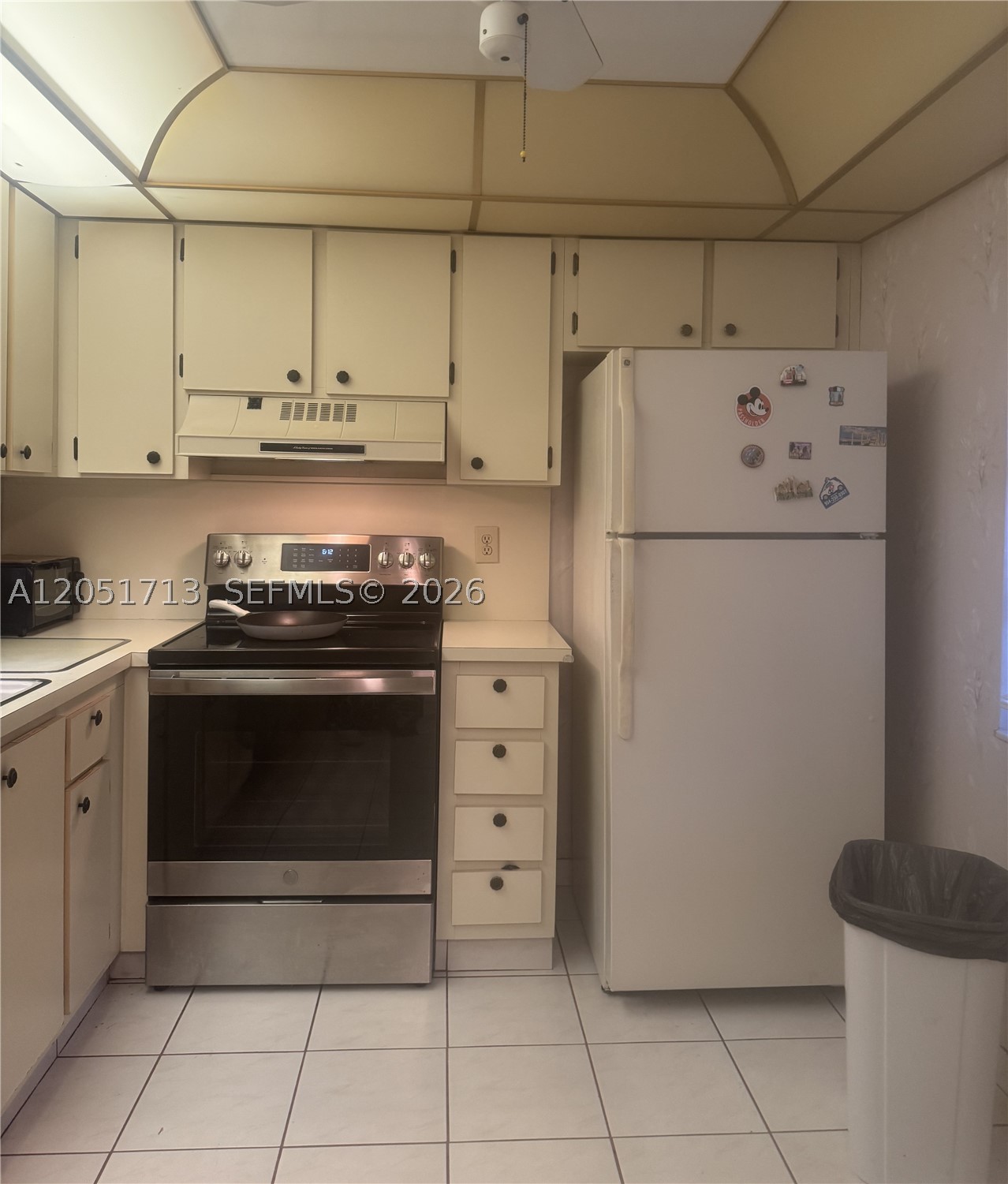MEADOWBROOK LAKES VIEW CO - Residential