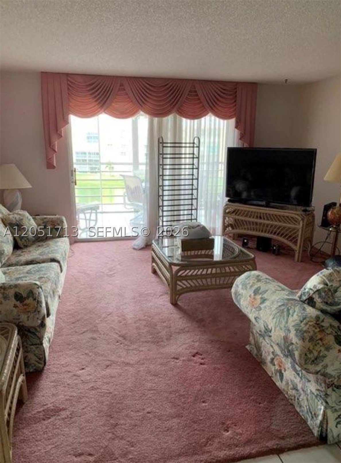 MEADOWBROOK LAKES VIEW CO - Residential