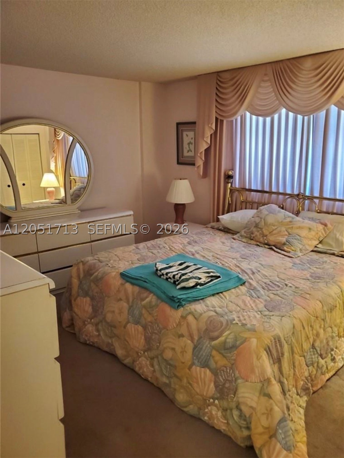 MEADOWBROOK LAKES VIEW CO - Residential