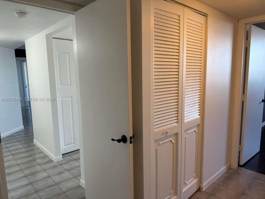 CHANTILLY CONDO - Residential
