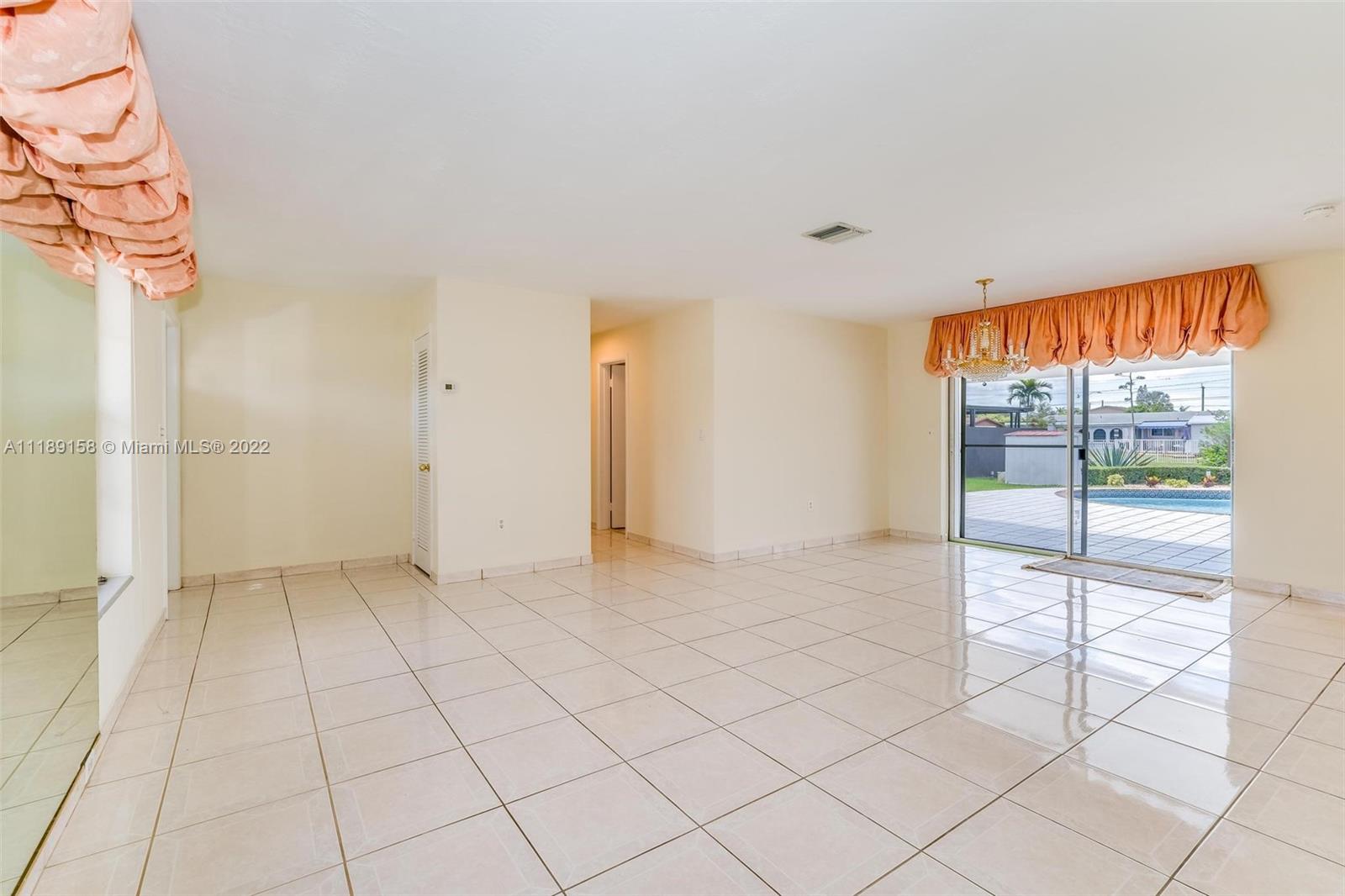 CORAL PARK ESTATES SEC 4 - Residential Lease