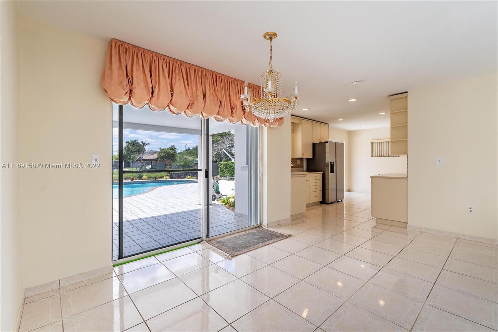 CORAL PARK ESTATES SEC 4 - Residential Lease