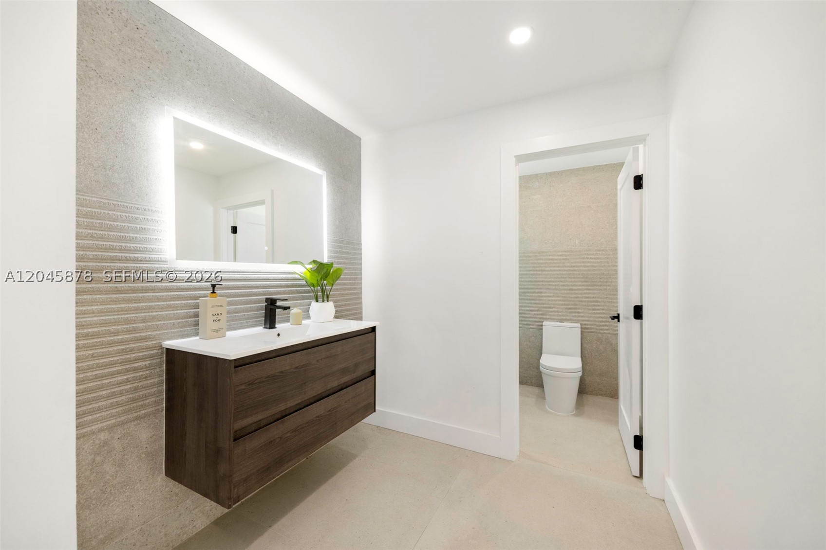 SUN GROVE ESTATES - Residential