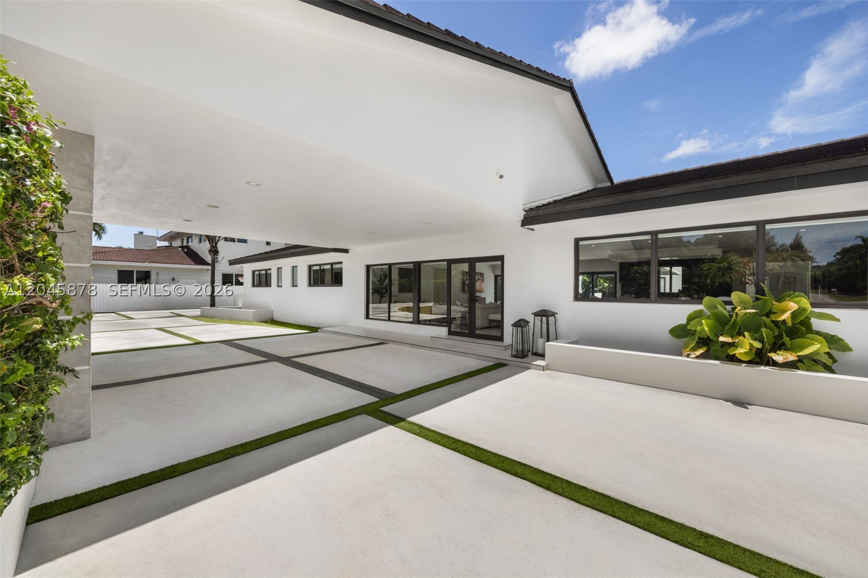 SUN GROVE ESTATES - Residential