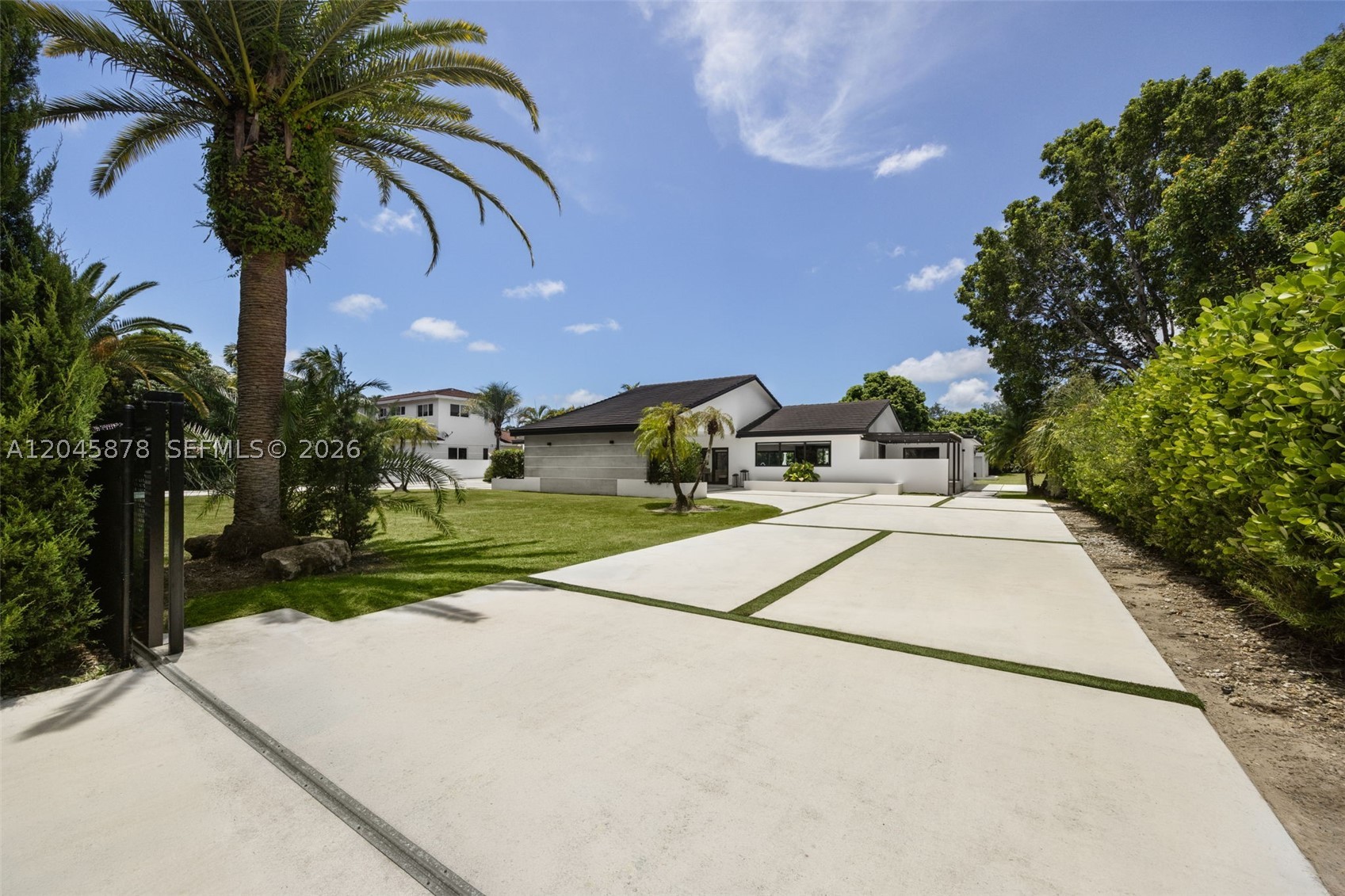 SUN GROVE ESTATES - Residential