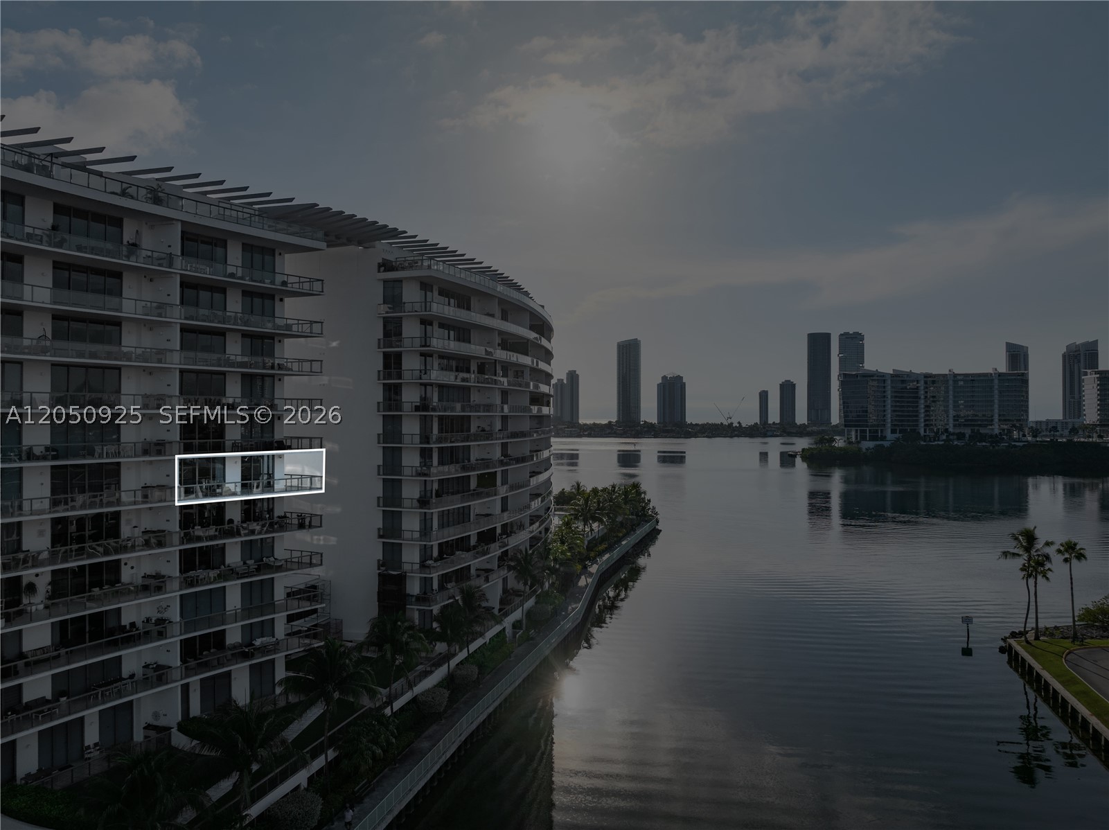 ECHO CONDO - Residential Lease