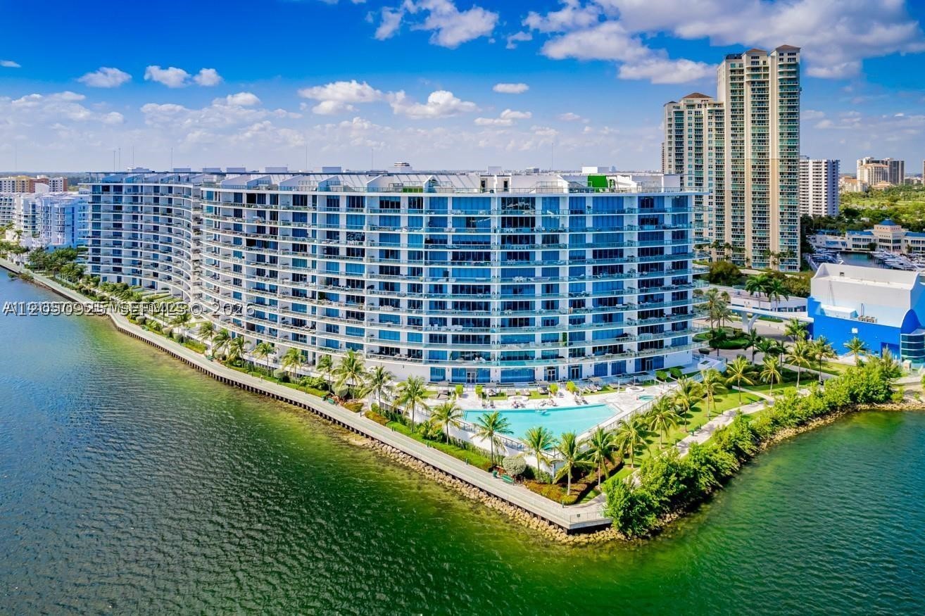 ECHO CONDO - Residential Lease
