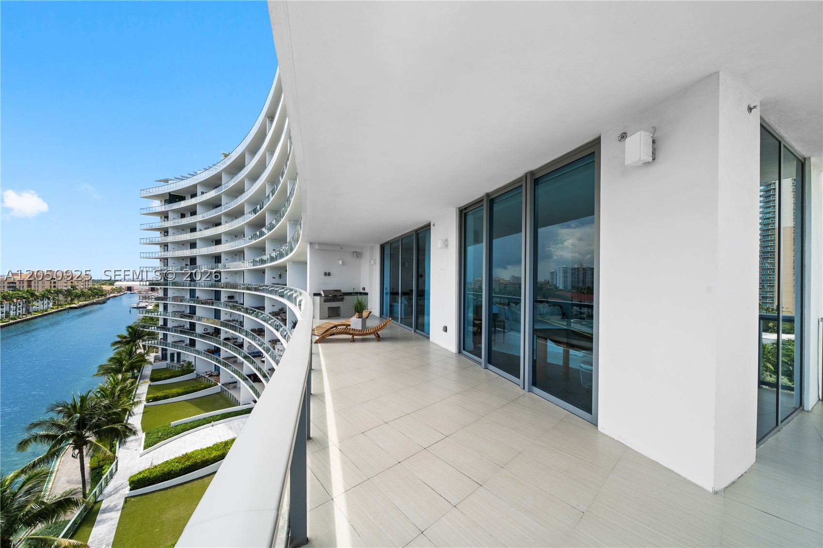 ECHO CONDO - Residential Lease