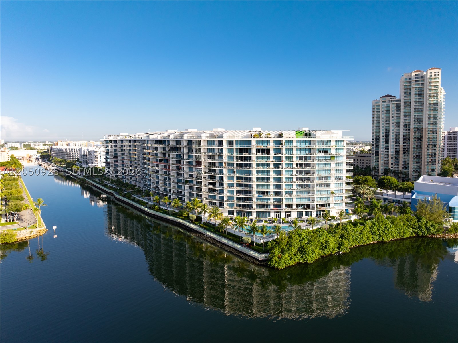 ECHO CONDO - Residential Lease