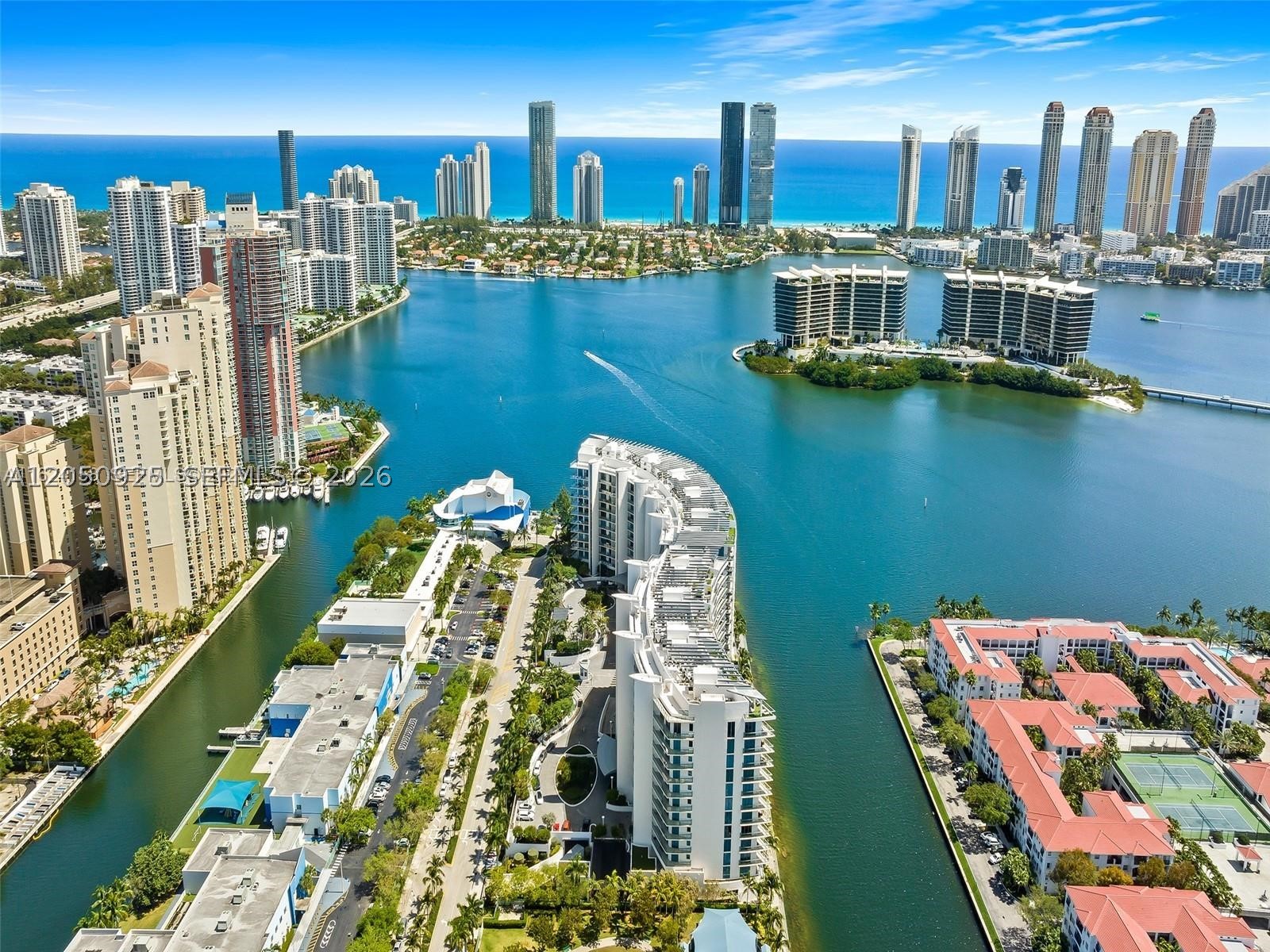 ECHO CONDO - Residential Lease
