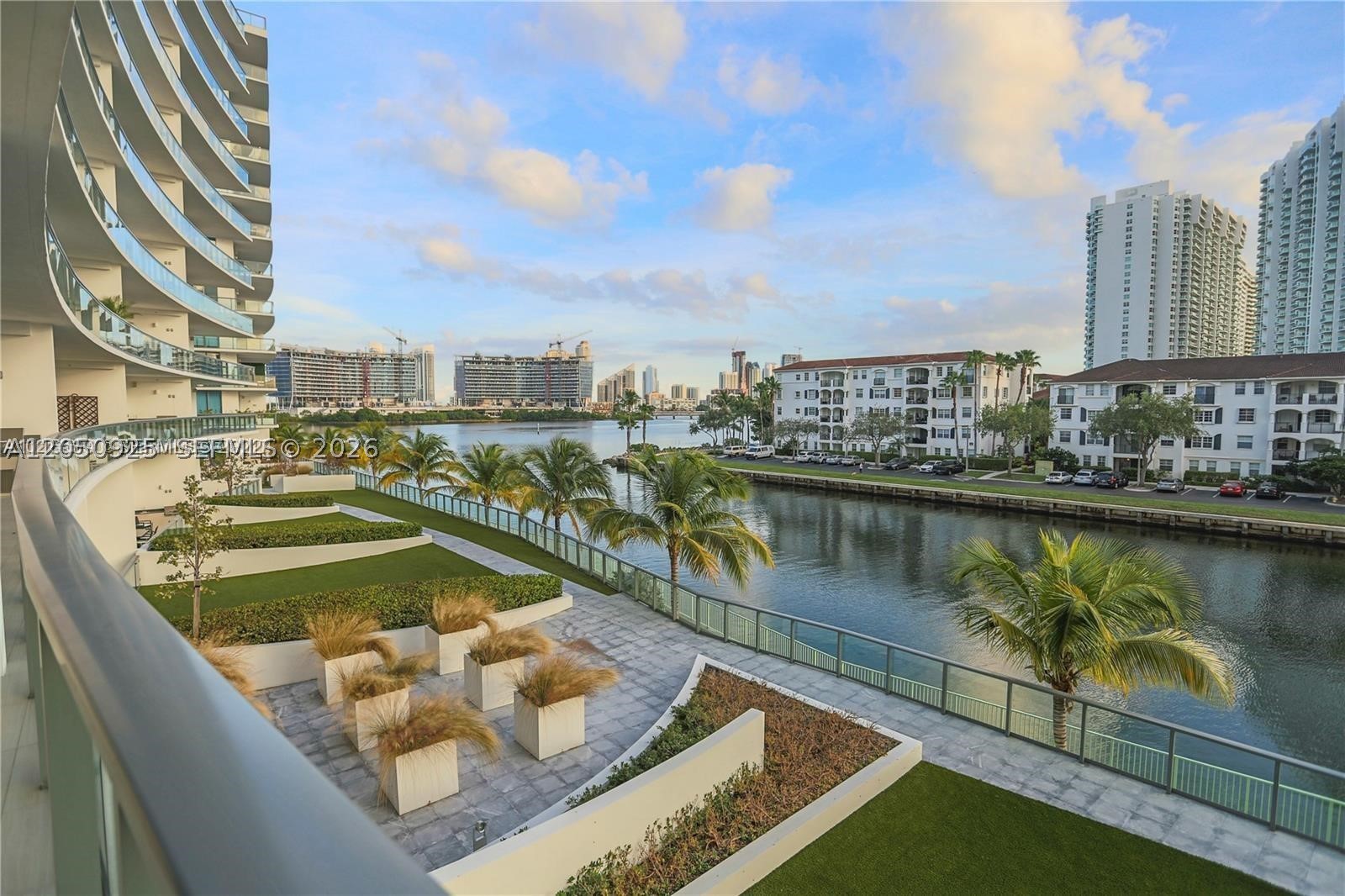 ECHO CONDO - Residential Lease