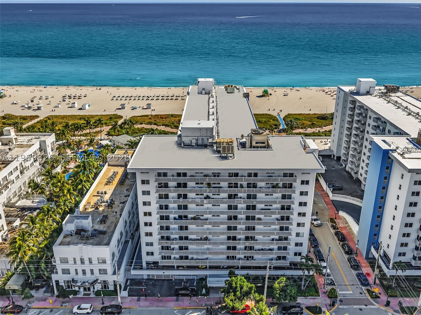 THE PRESIDENTIAL CONDO - Residential