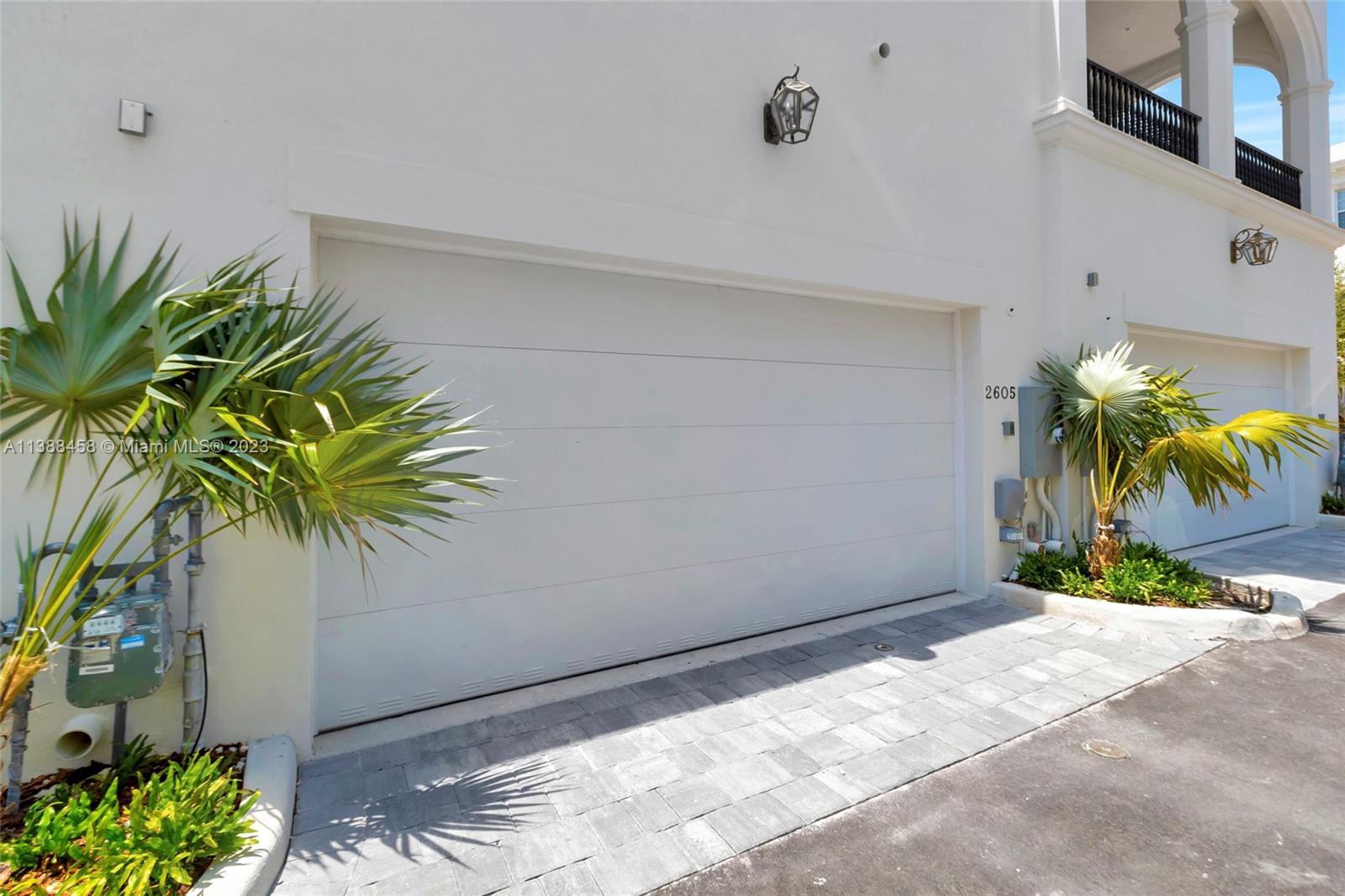 CORAL GABLES BILTMORE SEC - Residential Lease