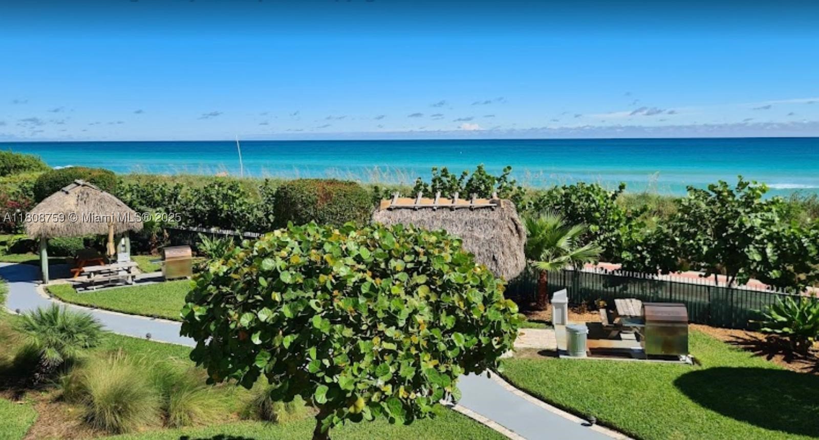 MAR DEL PLATA CONDO - Residential