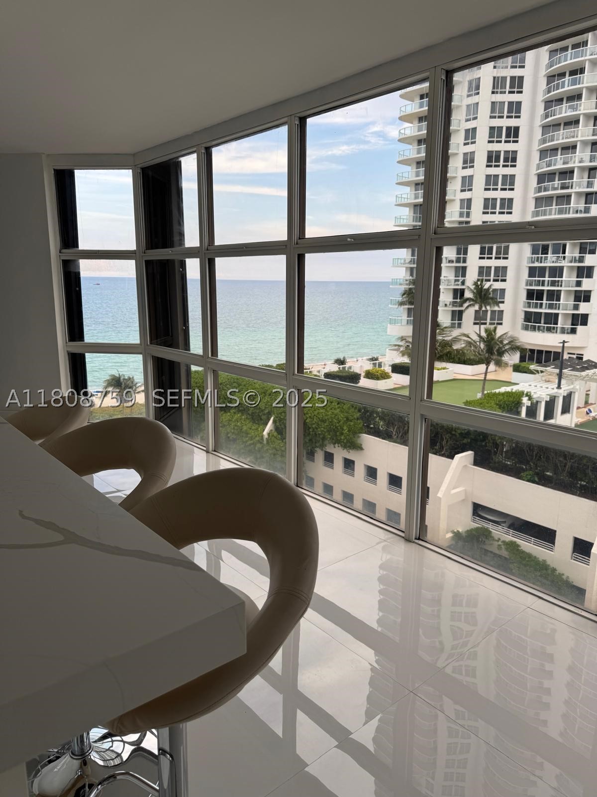 MAR DEL PLATA CONDO - Residential