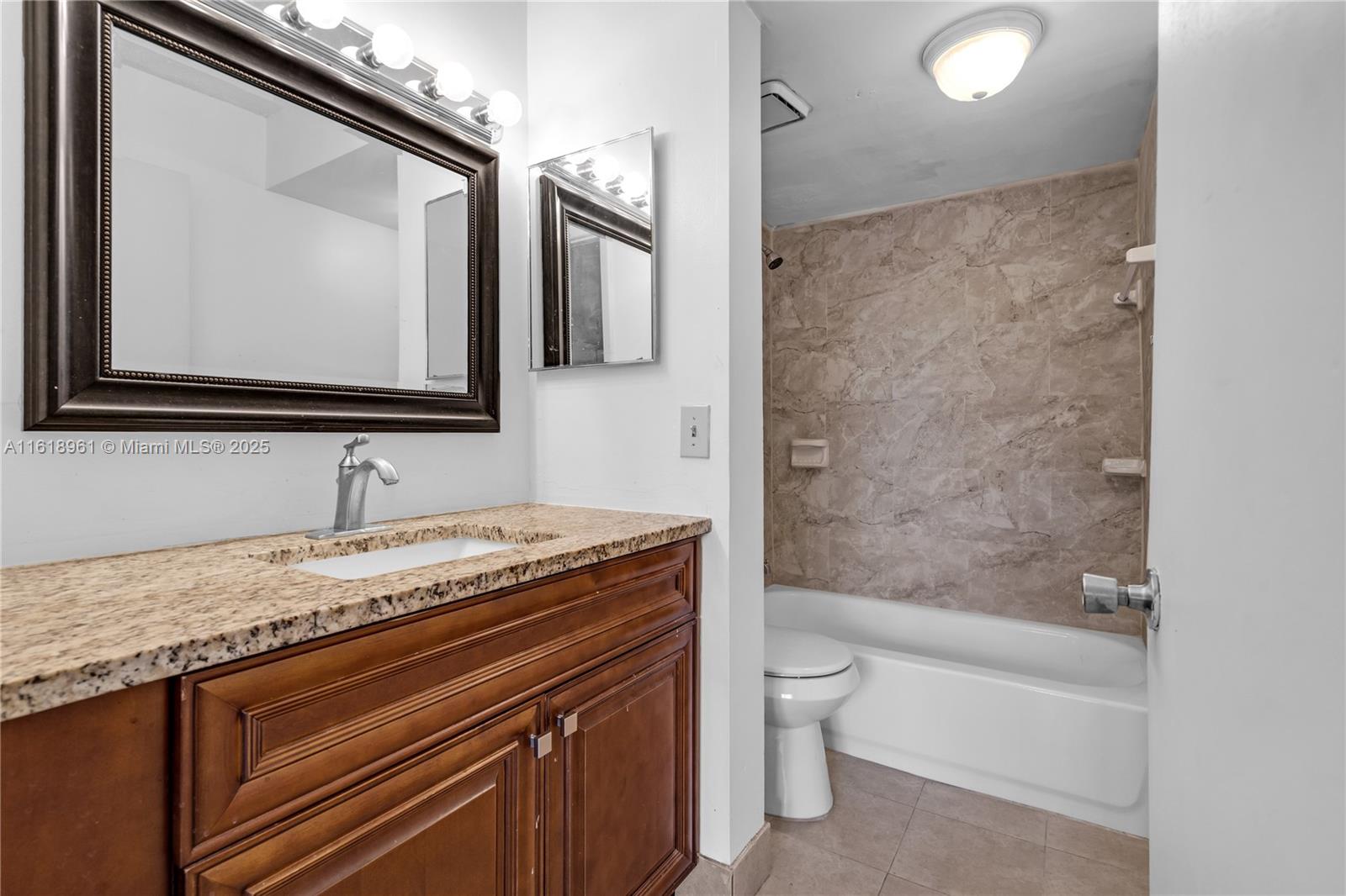 VILLA BELLINI CONDO - Residential