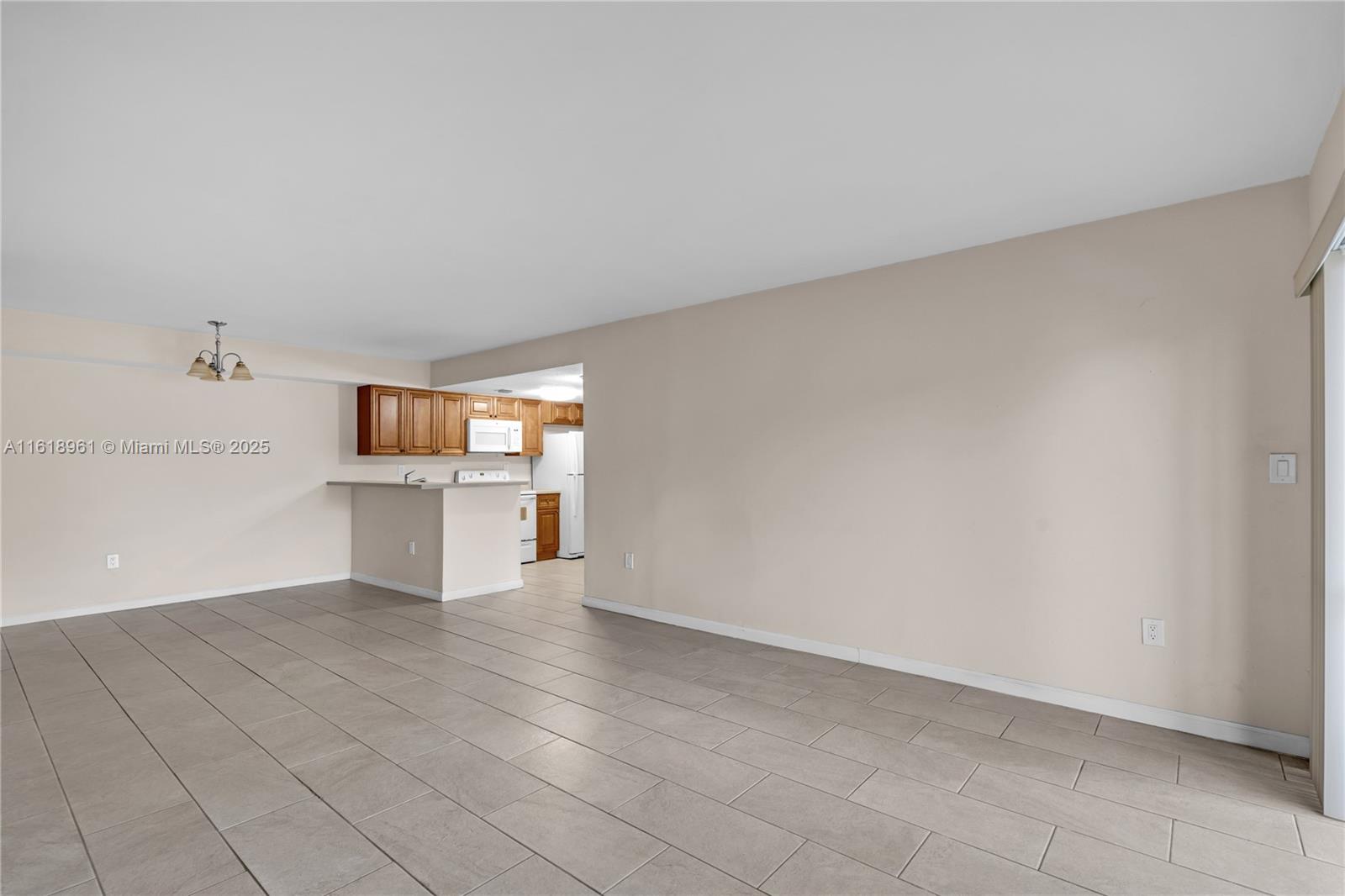 VILLA BELLINI CONDO - Residential
