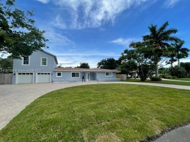 BOCA RATON HILLS SEC 3 - Residential Lease