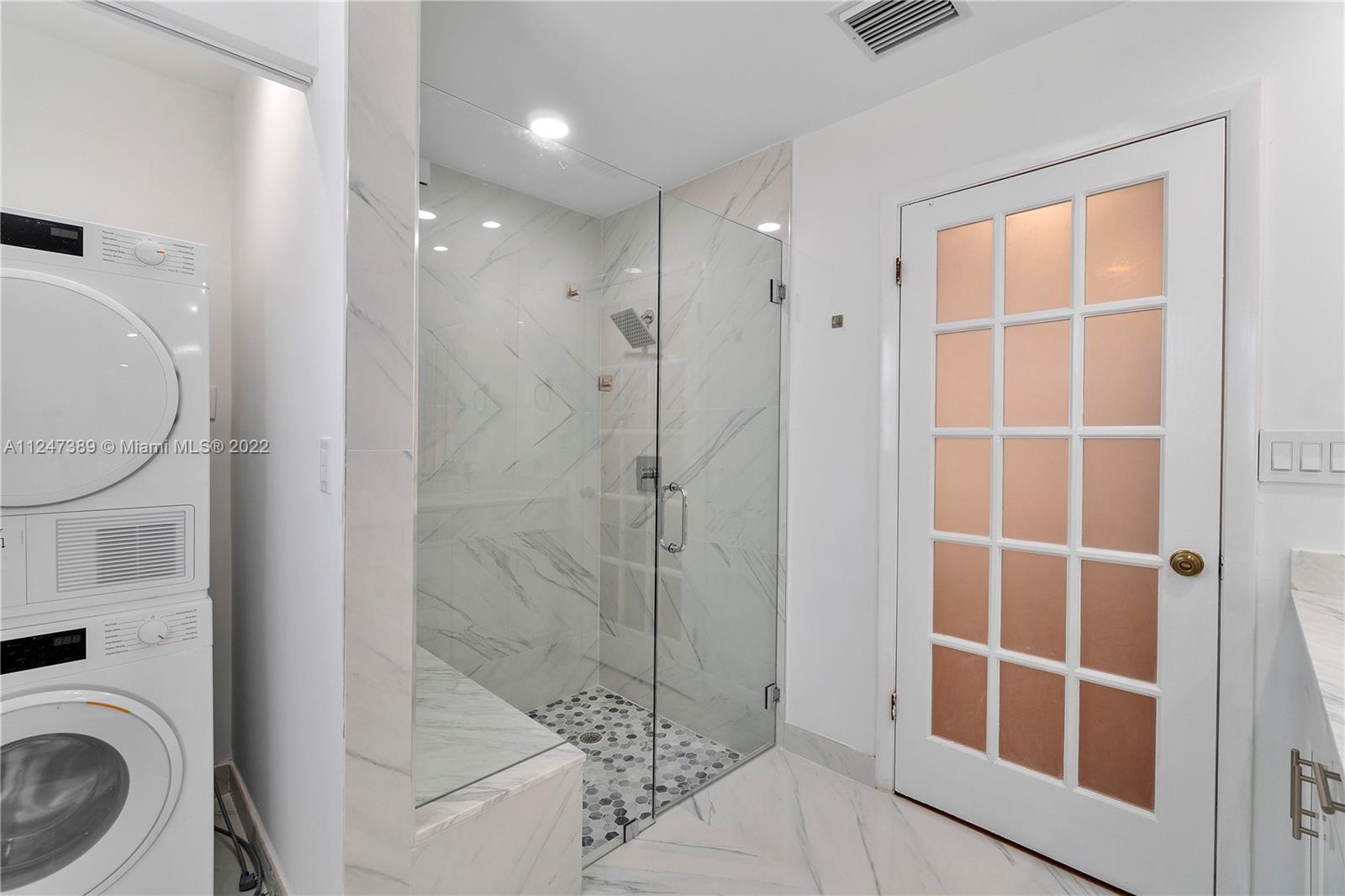 BOCA RATON HILLS SEC 3 - Residential Lease