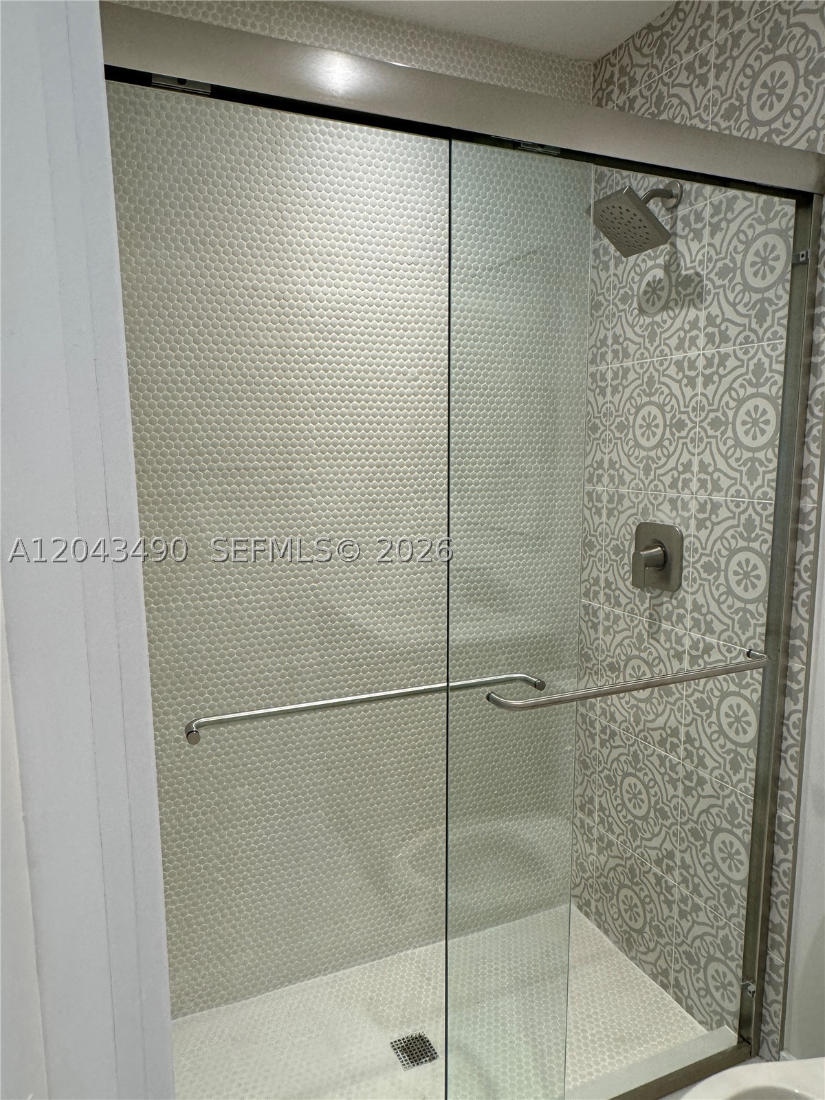 HIA 13 ADDN AMD PL REV - Residential Lease