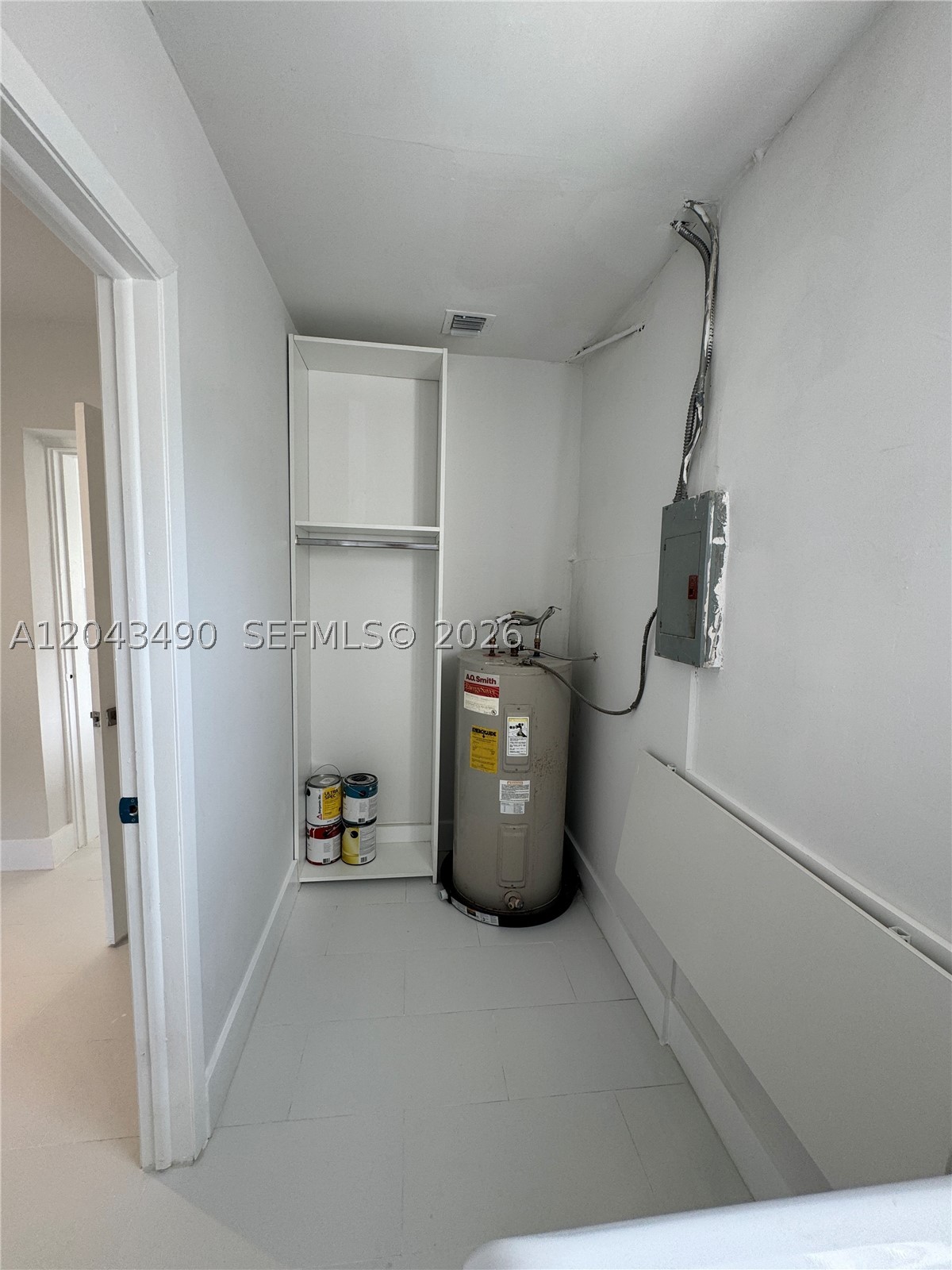 HIA 13 ADDN AMD PL REV - Residential Lease